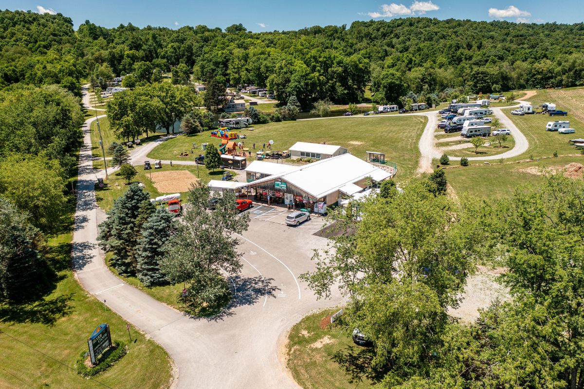Escape to Paradise: Pennsylvania's Silver Canoe Campground